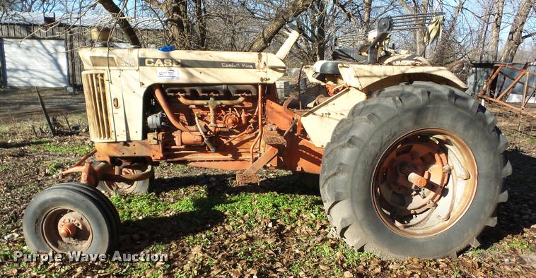 image for item J8674 1965 Case 941 tractor