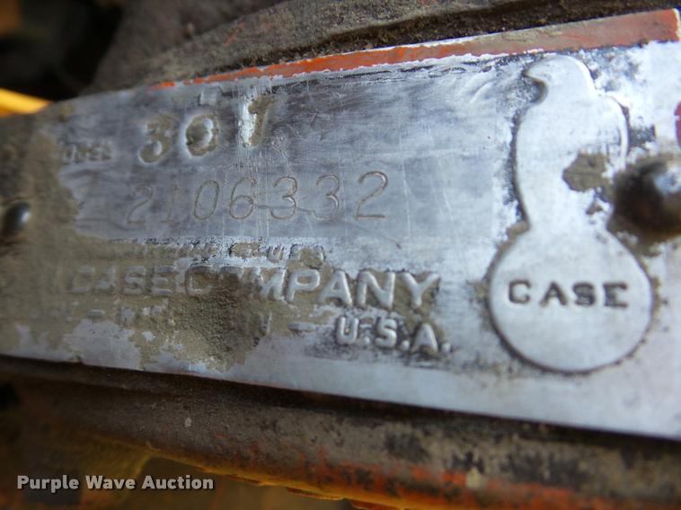 image for item J8674 1965 Case 941 tractor