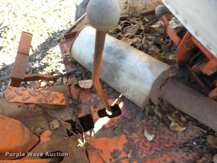 image for item J8674 1965 Case 941 tractor