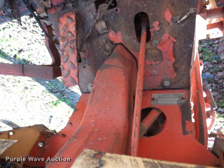 image for item J8674 1965 Case 941 tractor