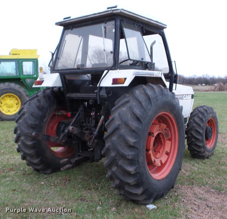 image for item J8682 1984 Case IH 1594 MFWD tractor