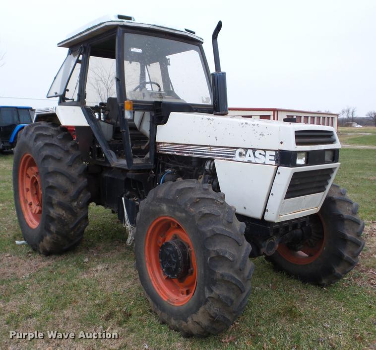 image for item J8682 1984 Case IH 1594 MFWD tractor
