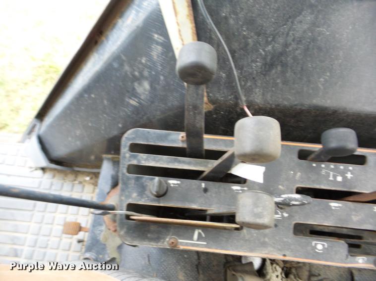 image for item J8682 1984 Case IH 1594 MFWD tractor