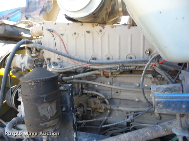 image for item J8685 1990 Kenworth T600 tank truck