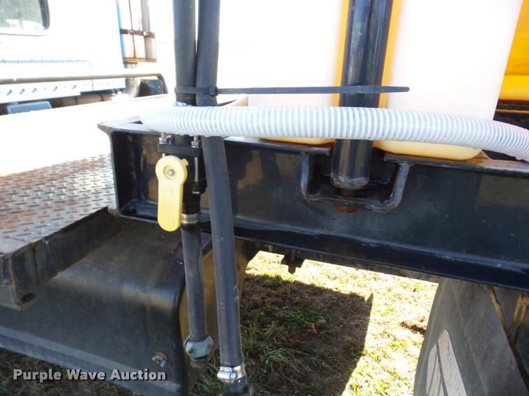 image for item J8685 1990 Kenworth T600 tank truck