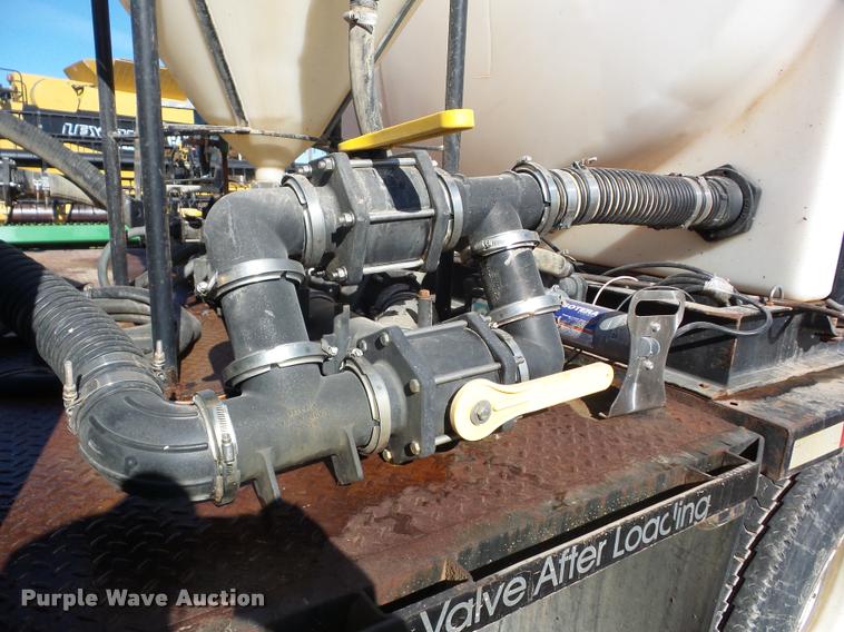 image for item J8685 1990 Kenworth T600 tank truck