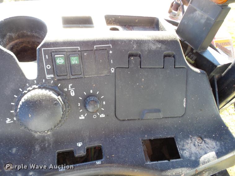 image for item J8687 1997 Case IH MX110 HFWD tractor