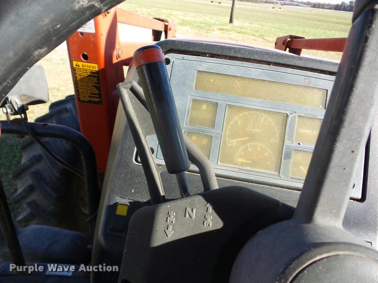 image for item J8687 1997 Case IH MX110 HFWD tractor