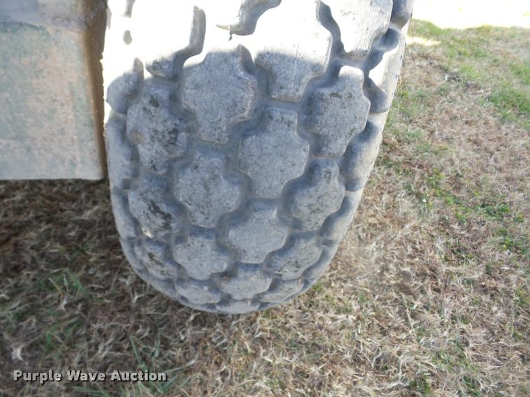 image for item J8688 Art's Way 5165 mixer/grinder