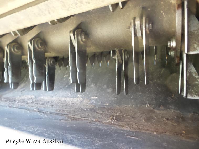 image for item J8689 2006 Lexion 585R RWA combine