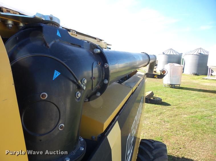 image for item J8689 2006 Lexion 585R RWA combine