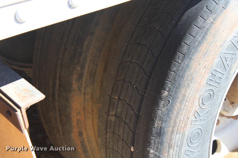 image for item K1942 2004 Wilkens OK2PA26DCES2 live bottom, walking floor trailer