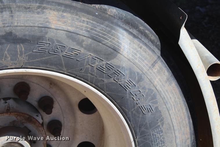 image for item K1942 2004 Wilkens OK2PA26DCES2 live bottom, walking floor trailer