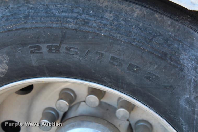 image for item K1942 2004 Wilkens OK2PA26DCES2 live bottom, walking floor trailer