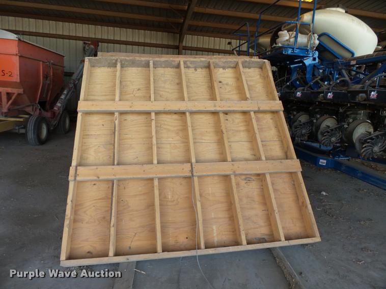 image for item K3417 Shop built grain storage bin