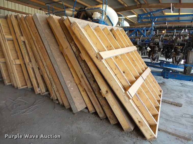 image for item K3417 Shop built grain storage bin