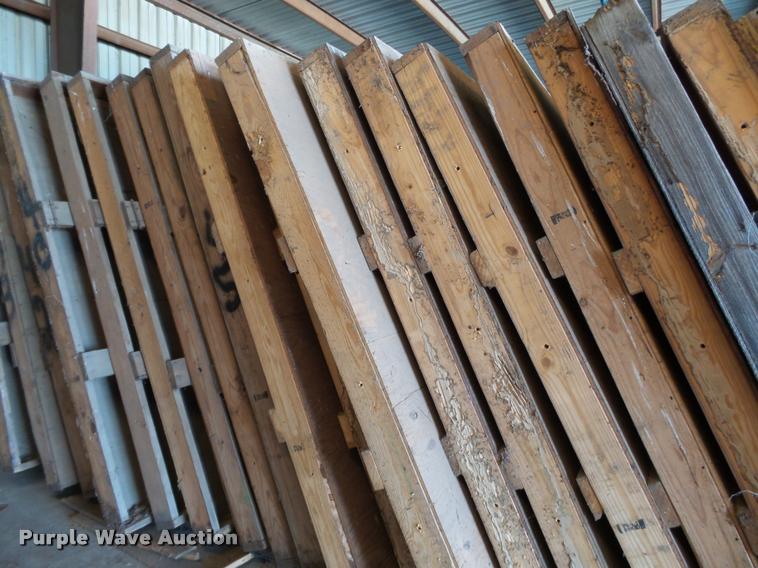 image for item K3417 Shop built grain storage bin