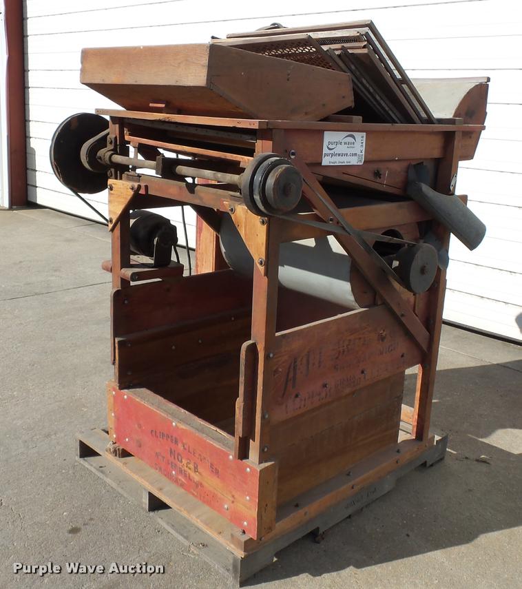 image for item K3418 Clipper 2B seed cleaner