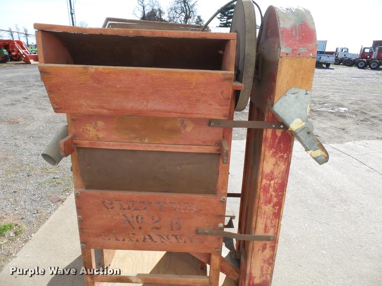 image for item K3418 Clipper 2B seed cleaner