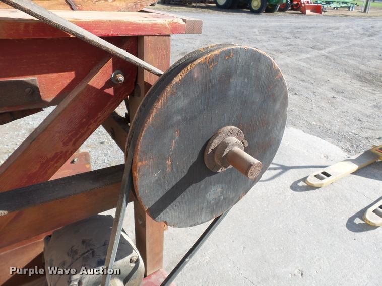 image for item K3418 Clipper 2B seed cleaner