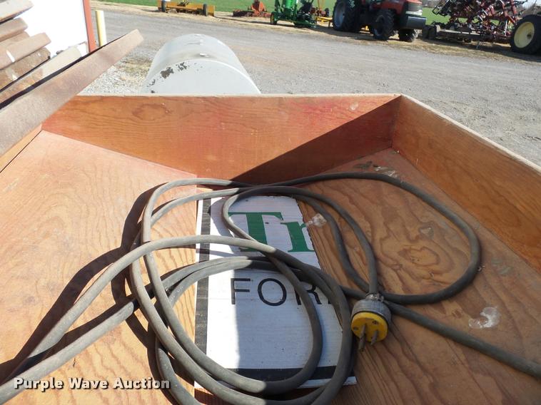 image for item K3418 Clipper 2B seed cleaner