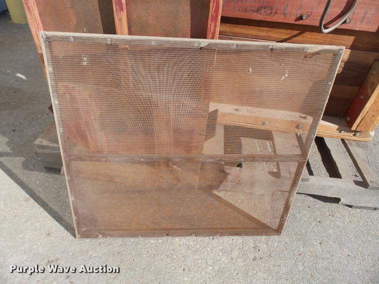 image for item K3418 Clipper 2B seed cleaner