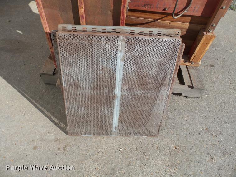 image for item K3418 Clipper 2B seed cleaner