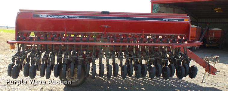 image for item K3424 Case IH minimum-till grain drill