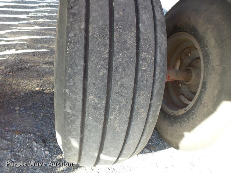 image for item K3424 Case IH minimum-till grain drill