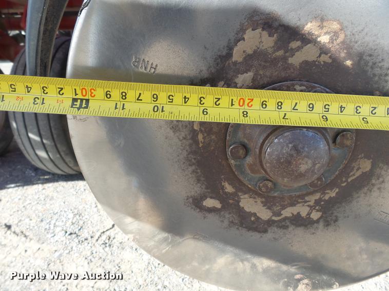 image for item K3424 Case IH minimum-till grain drill