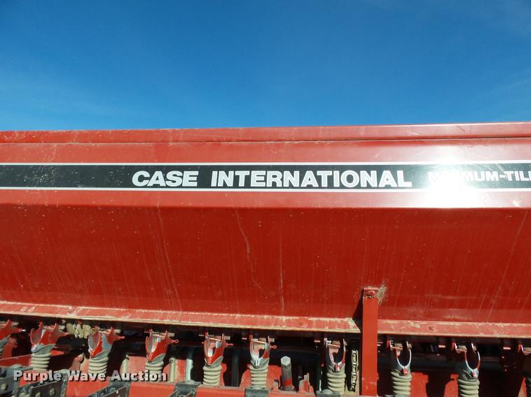 image for item K3424 Case IH minimum-till grain drill