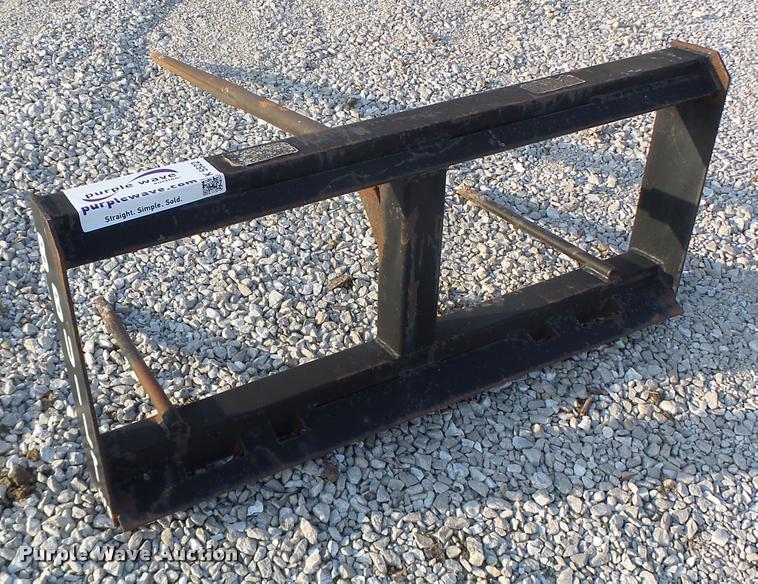 image for item K5522 Built Mfg. bale spear