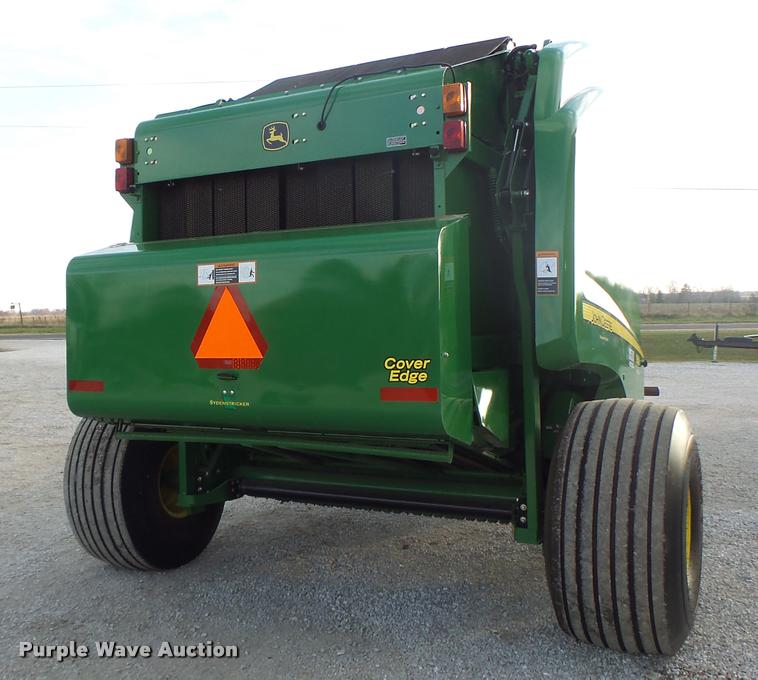 image for item K5524 2013 John Deere 569 Premium round baler