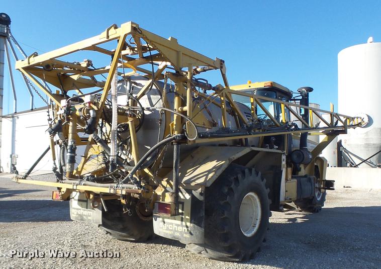image for item K5531 1999 Ag-Chem TerraGator 8103 self-propelled sprayer