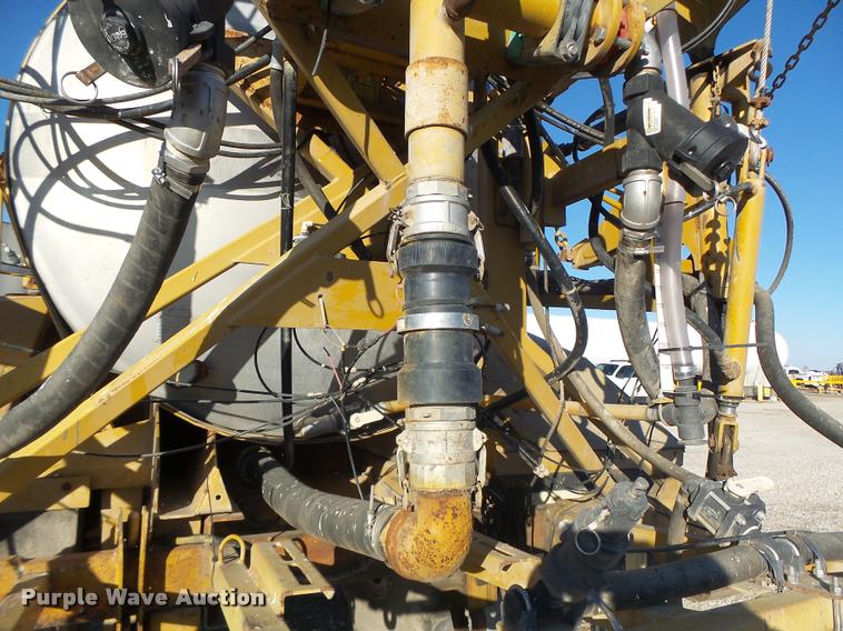 image for item K5531 1999 Ag-Chem TerraGator 8103 self-propelled sprayer