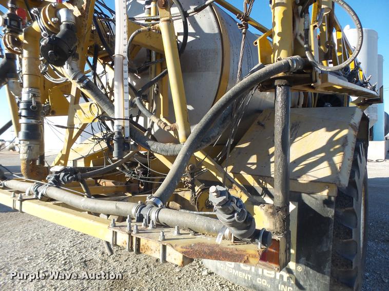 image for item K5531 1999 Ag-Chem TerraGator 8103 self-propelled sprayer