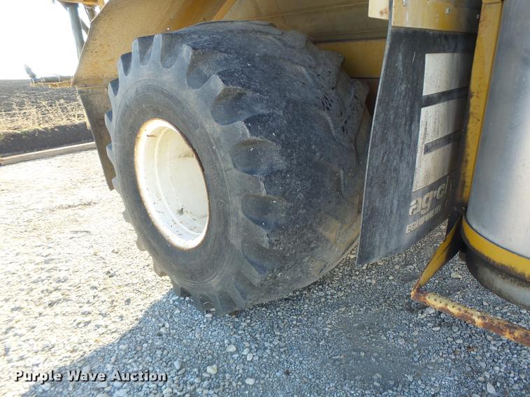 image for item K5531 1999 Ag-Chem TerraGator 8103 self-propelled sprayer