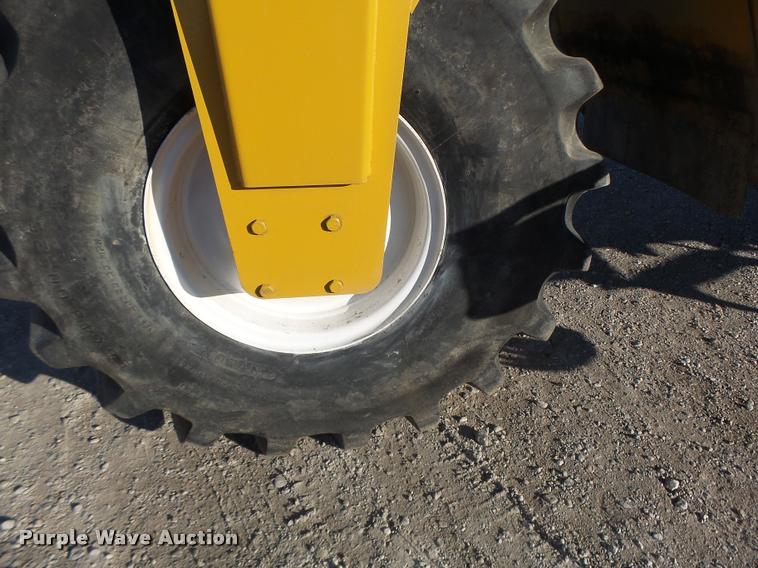 image for item K5531 1999 Ag-Chem TerraGator 8103 self-propelled sprayer