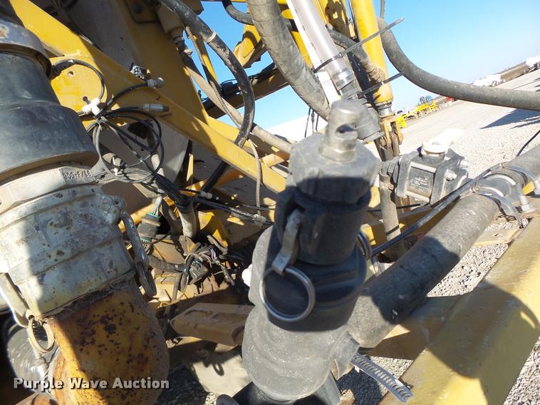 image for item K5531 1999 Ag-Chem TerraGator 8103 self-propelled sprayer