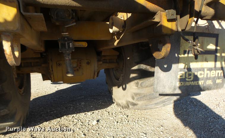 image for item K5531 1999 Ag-Chem TerraGator 8103 self-propelled sprayer