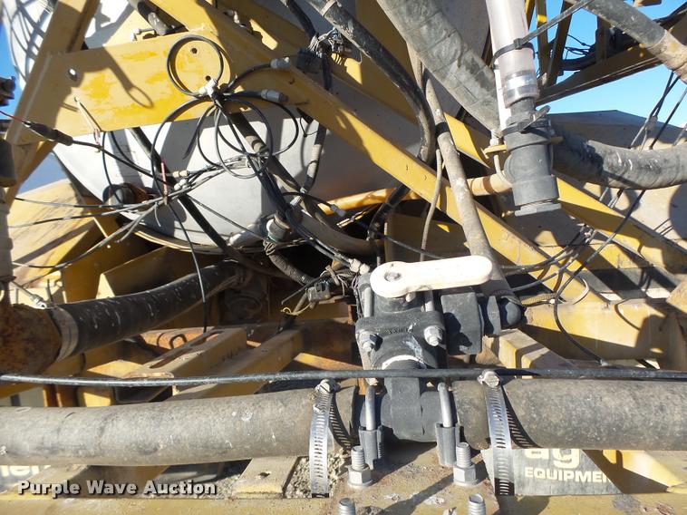 image for item K5531 1999 Ag-Chem TerraGator 8103 self-propelled sprayer