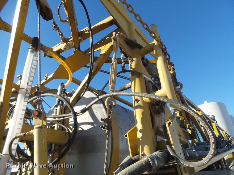 image for item K5531 1999 Ag-Chem TerraGator 8103 self-propelled sprayer