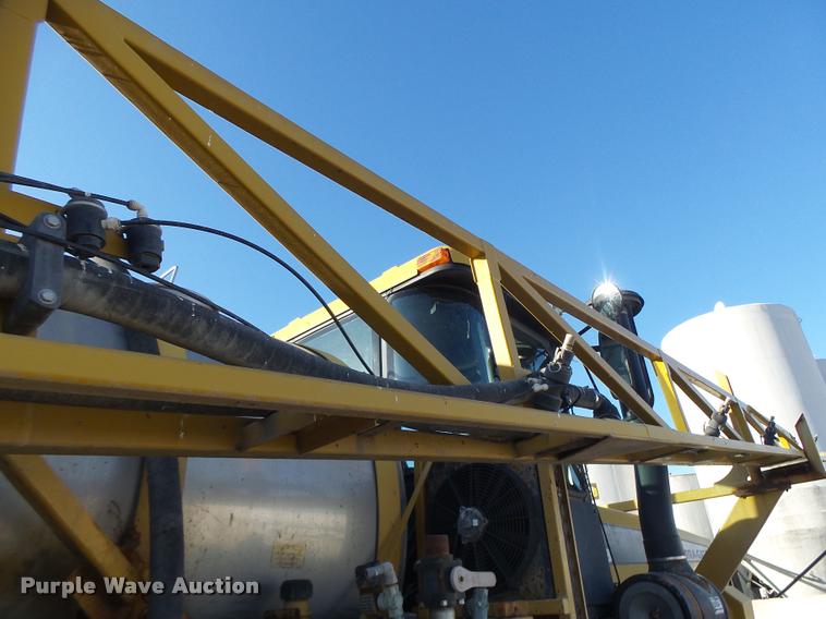 image for item K5531 1999 Ag-Chem TerraGator 8103 self-propelled sprayer