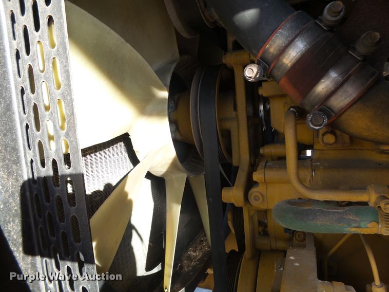 image for item K5531 1999 Ag-Chem TerraGator 8103 self-propelled sprayer