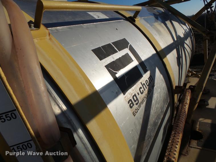 image for item K5531 1999 Ag-Chem TerraGator 8103 self-propelled sprayer