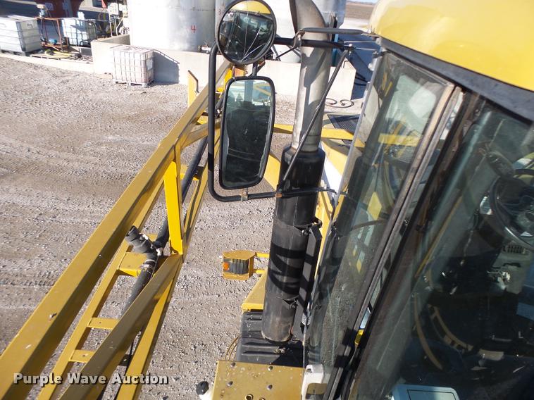 image for item K5531 1999 Ag-Chem TerraGator 8103 self-propelled sprayer