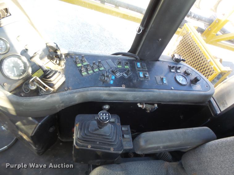 image for item K5531 1999 Ag-Chem TerraGator 8103 self-propelled sprayer