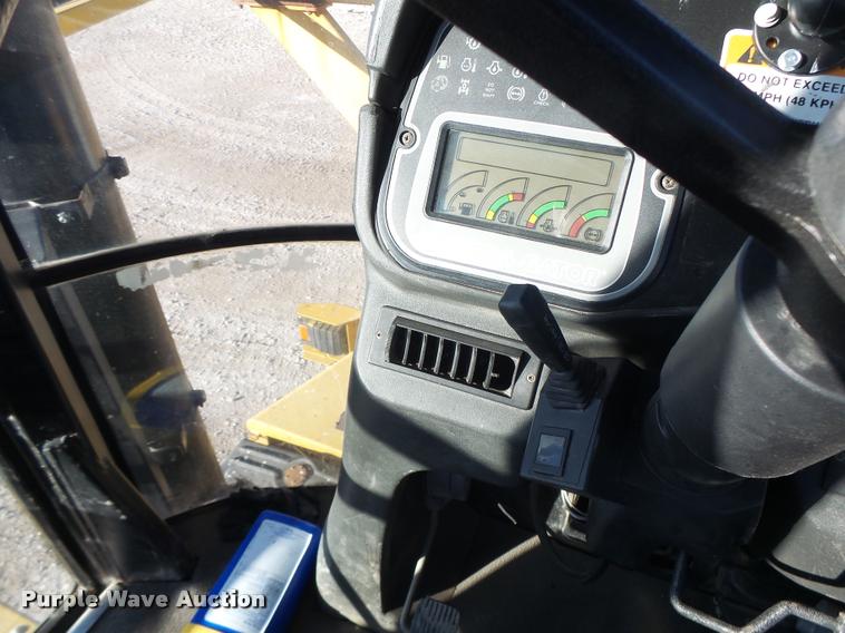 image for item K5531 1999 Ag-Chem TerraGator 8103 self-propelled sprayer