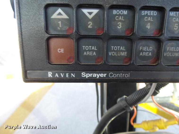 image for item K5531 1999 Ag-Chem TerraGator 8103 self-propelled sprayer