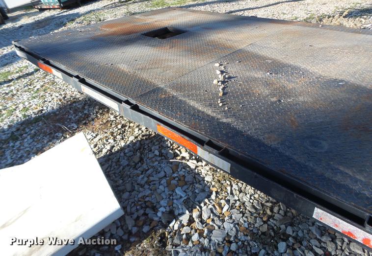 image for item K5532 12'L x 8'W flatbed